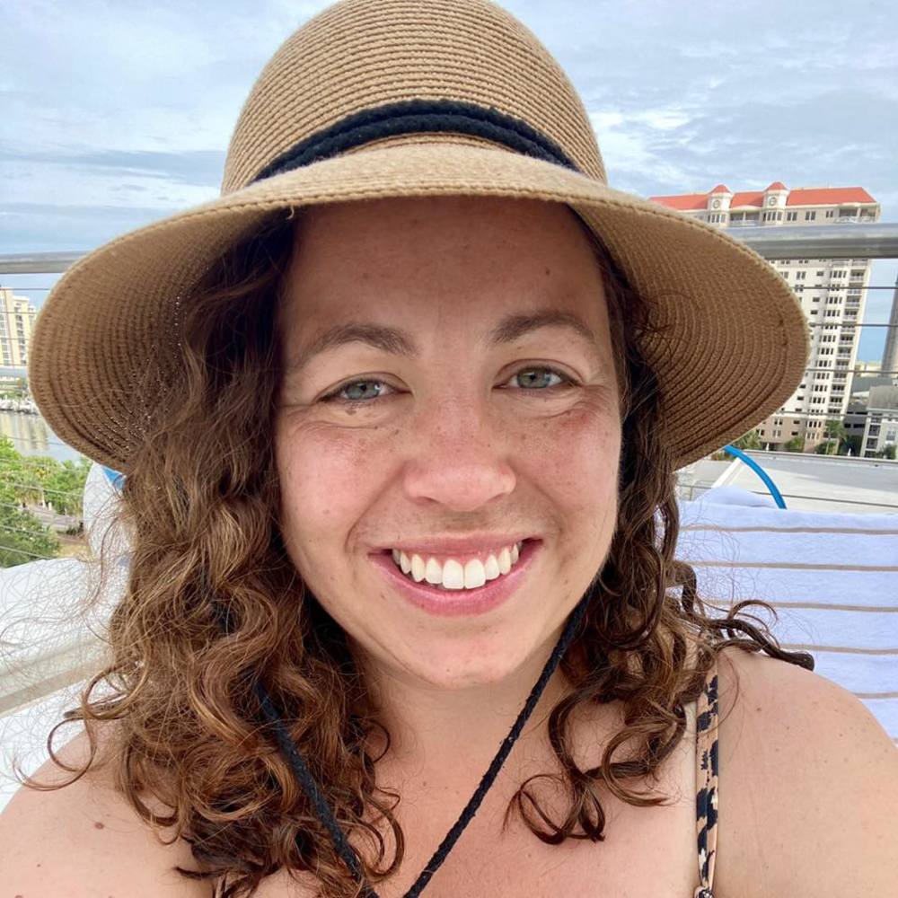 Meet your Posher, Samantha